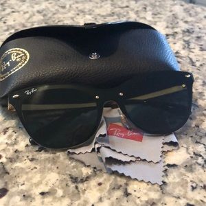 BLAZE CATS IN GOLD & GREEN CLASSIC